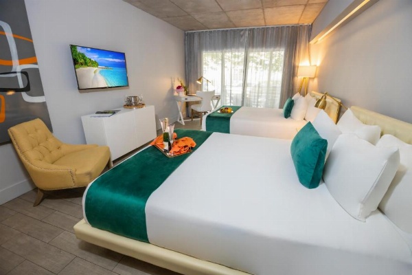 Riviera South Beach Hotel image 10